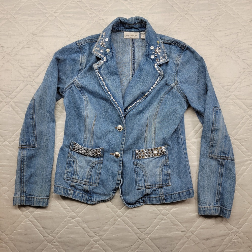 Newport News Jeanology Vintage Jean Jacket size 8 pit to pit 18"